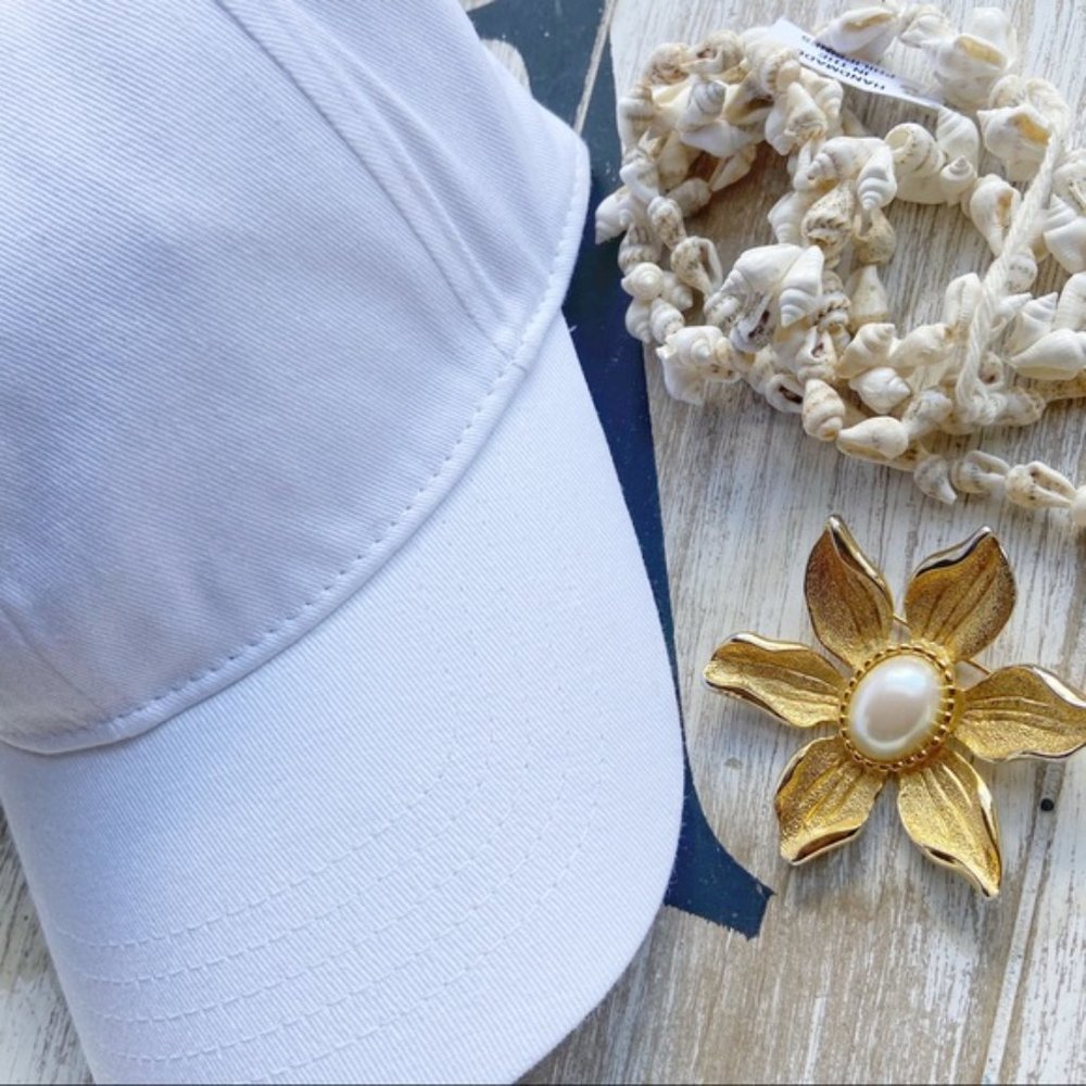 100 COTTON WHITE BASEBALL HAT - Picture 3 of 7
